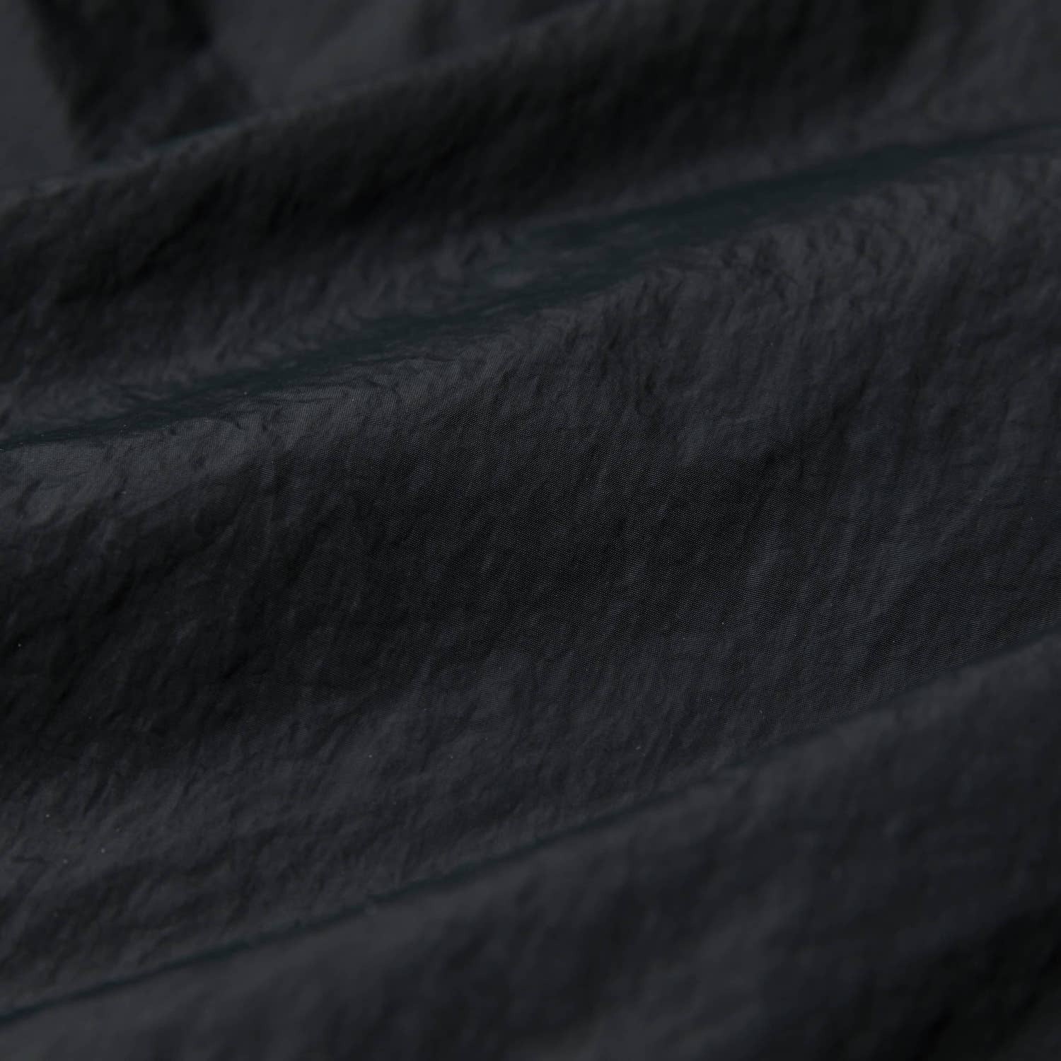 MADNESS LOGO NYLON SHORTS
