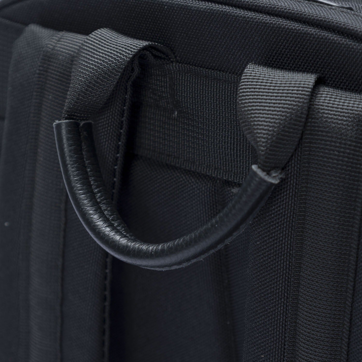 MADNESS 30L ALL-DAY BACKPACK