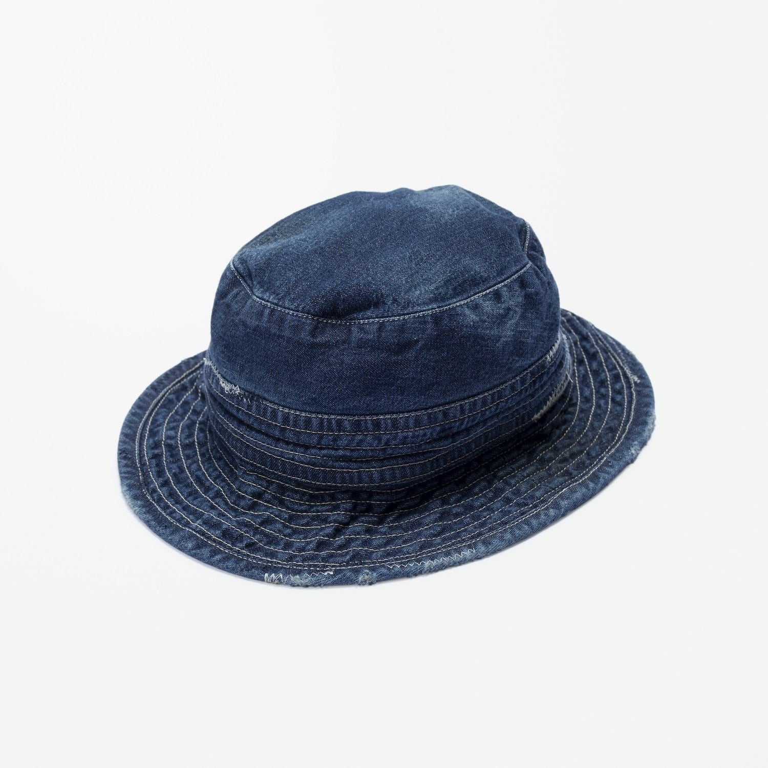 MADNESS NV. NEP DENIM BUCKET HAT