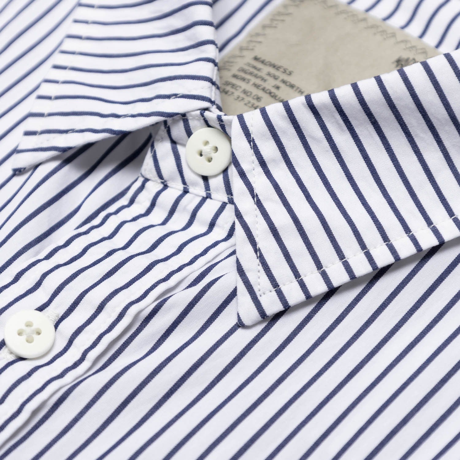 MADNESSS STD TYPEWRITER STRIPE BD SHIRT