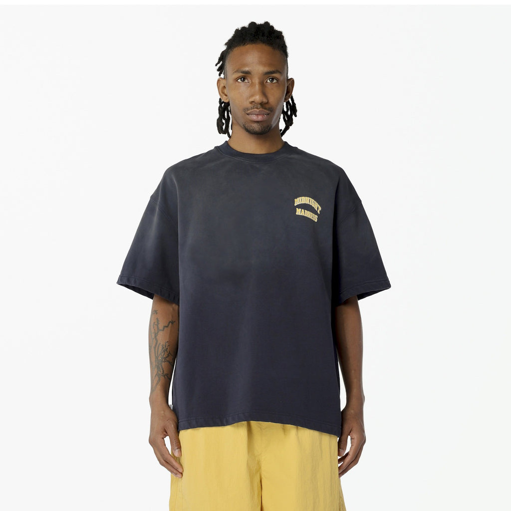 MADNESS WASHED PRINT SWEAT TEE