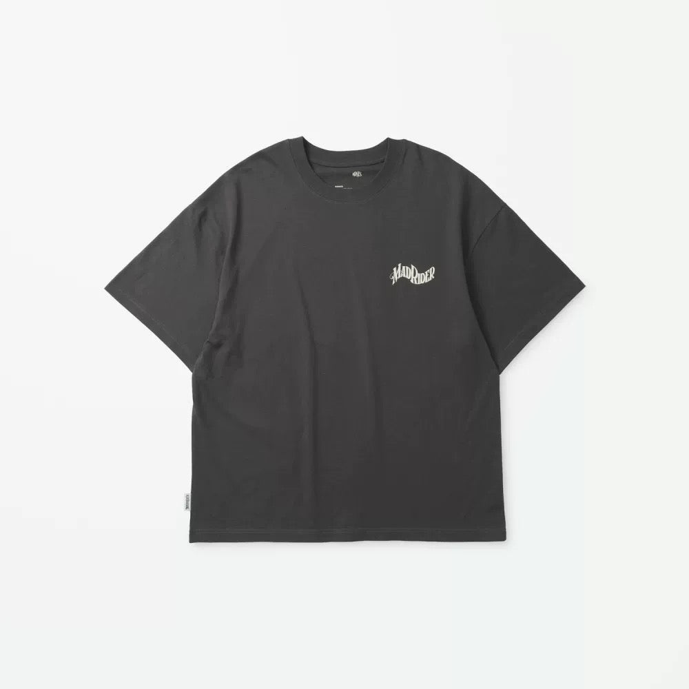 ｜折扣｜MADNESS MADRIDER PRINT TEE
